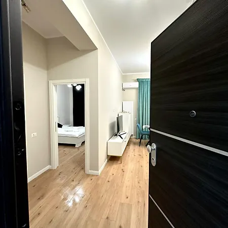 Apartman Alper Bulding Stefan Năvodari